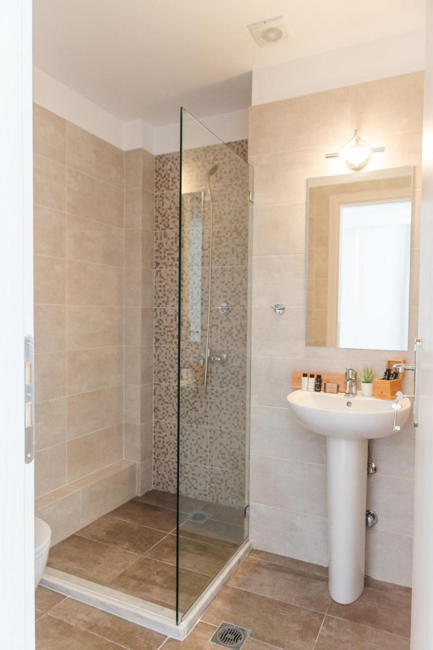 Tins Hotel City - Athens Luaran gambar